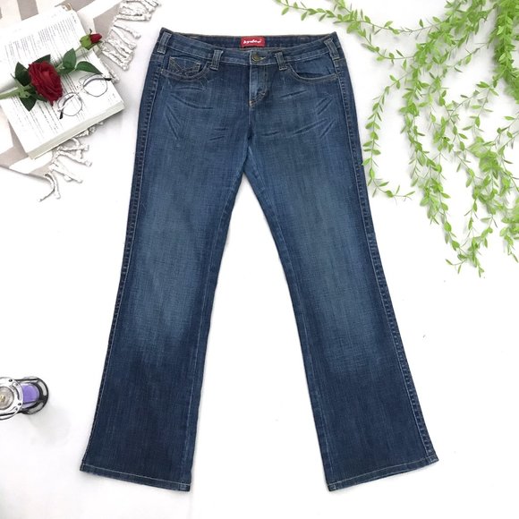 Hydee Denim - Fresh Peice Original ( HYDEE ) Straight fit mid wash jeans Fixed Price